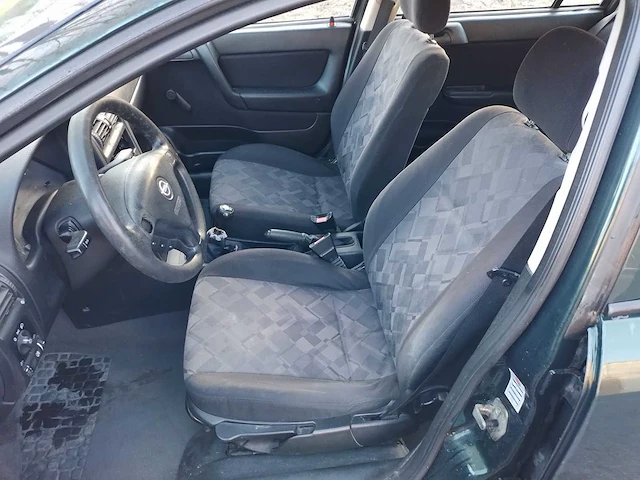 Opel astra - 1998 - afbeelding 3 van  21