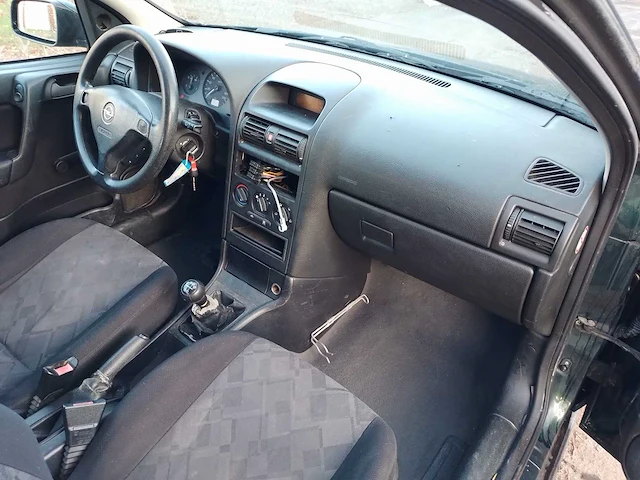 Opel astra - 1998 - afbeelding 9 van  21