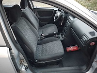 Opel astra - 2002 - afbeelding 10 van  21