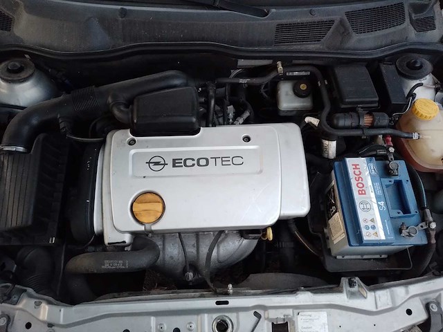 Opel astra - 2002 - afbeelding 14 van  21