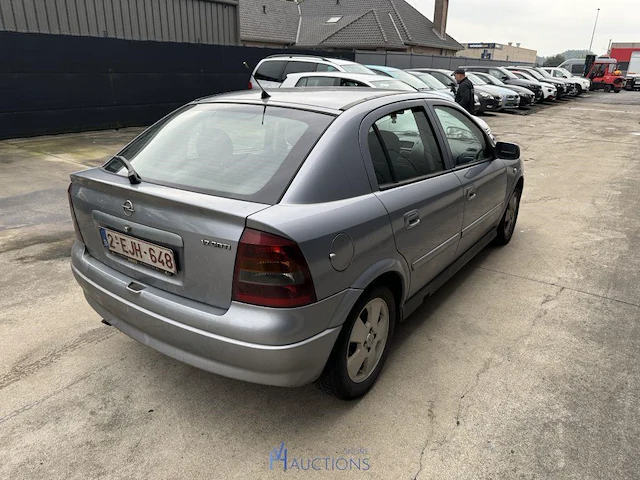 Opel astra - 2003 - afbeelding 9 van  14