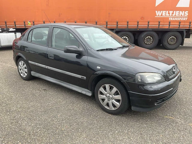 Opel astra 1.4 16v - afbeelding 20 van  22