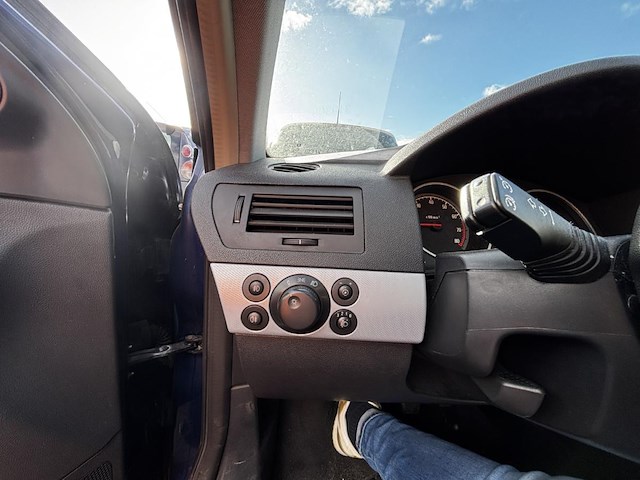 Opel astra 1.6i xep 16v enjoy,2005 - afbeelding 8 van  35