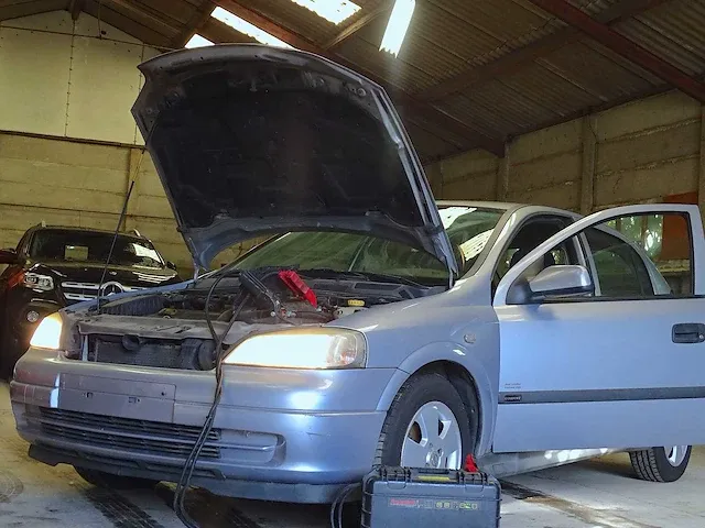 Opel astra 1.7 dti - afbeelding 29 van  40