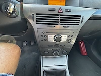 Opel astra 1.7 dtl cdti cosmo 80, 2005 - afbeelding 10 van  31