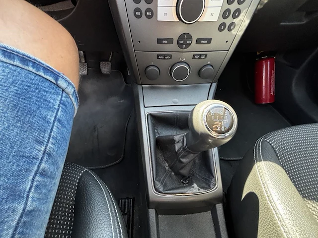 Opel astra 1.7 dtl cdti cosmo 80, 2005 - afbeelding 11 van  31