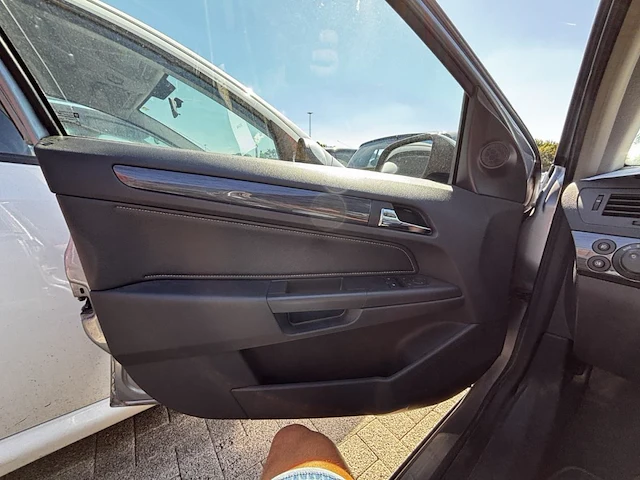 Opel astra 1.7 dtl cdti cosmo 80, 2005 - afbeelding 15 van  31