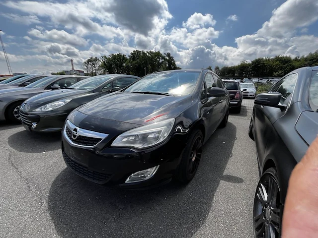 Opel astra, 2011 - afbeelding 1 van  30