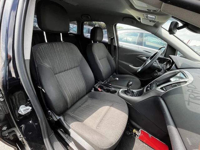 Opel astra, 2011 - afbeelding 16 van  30