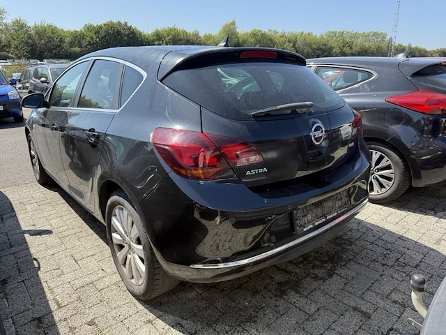 Opel astra astra 1.4i essentia 100,2015 - afbeelding 23 van  27