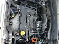 Opel astra auto - afbeelding 15 van  25