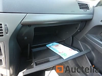Opel astra auto - afbeelding 19 van  25