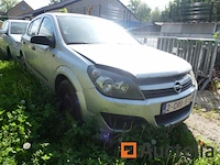 Opel astra auto - afbeelding 21 van  25