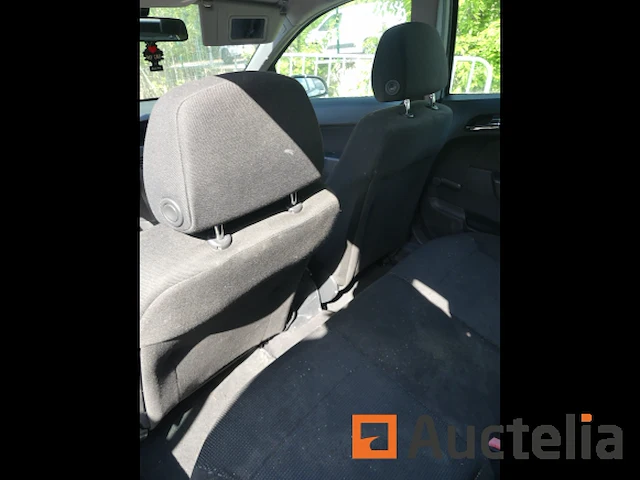 Opel astra auto - afbeelding 22 van  25