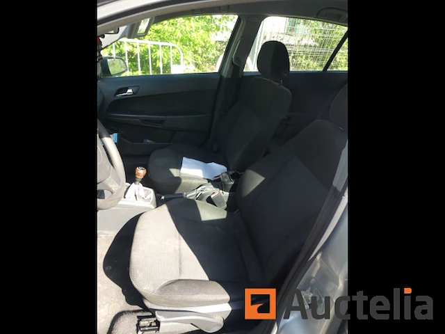 Opel astra auto - afbeelding 24 van  25