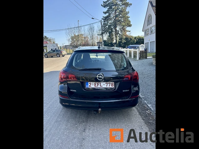 Opel astra auto - afbeelding 2 van  13