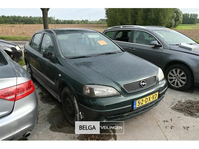 Opel astra, in beslag genomen voertuig - afbeelding 3 van  10