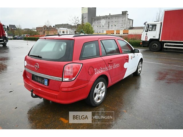 Opel astra stationwagen - afbeelding 8 van  22