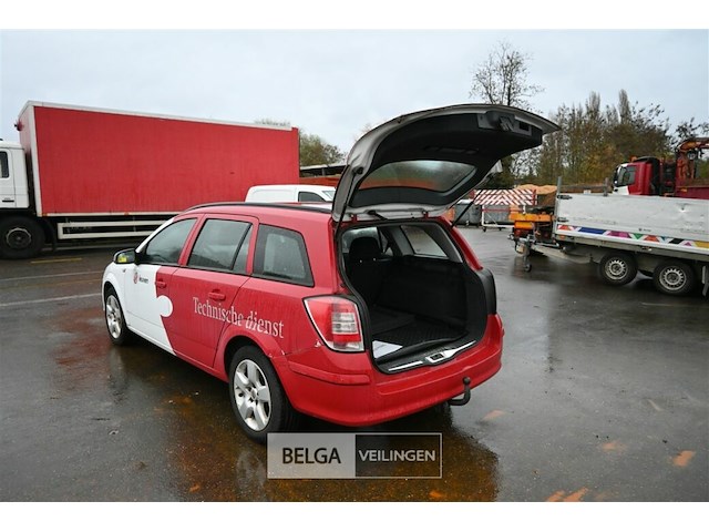 Opel astra stationwagen - afbeelding 16 van  22