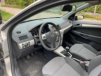 Opel astra uit 2008 - afbeelding 3 van  70