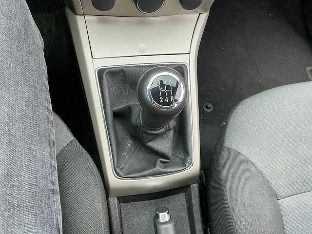 Opel astra uit 2008 - afbeelding 14 van  70