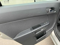 Opel astra uit 2008 - afbeelding 25 van  70