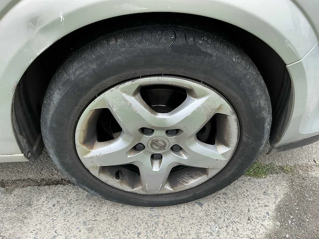 Opel astra uit 2008 - afbeelding 40 van  70