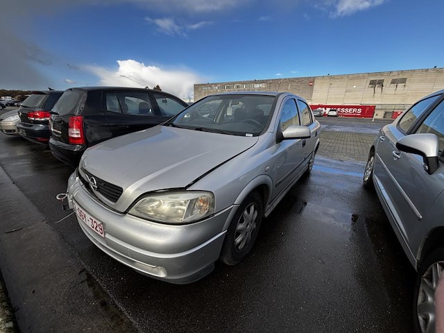 Opel astra,1998 - afbeelding 1 van  30