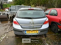 Opel astra - afbeelding 4 van  8