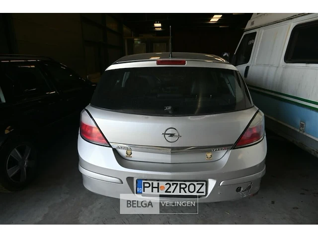 Opel astra - afbeelding 9 van  15