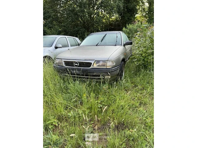 Opel astra - afbeelding 3 van  6