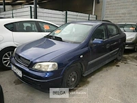 Opel astra - afbeelding 1 van  10