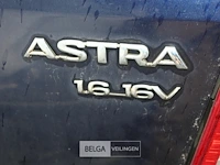 Opel astra - afbeelding 8 van  10
