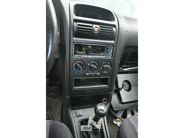 Opel astra - afbeelding 10 van  10