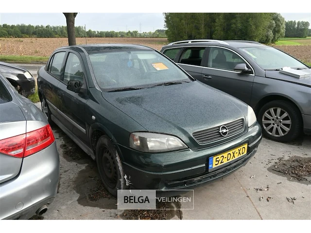 Opel astra - afbeelding 1 van  8