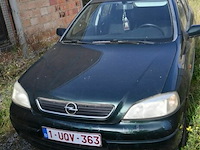Opel astra - afbeelding 2 van  17