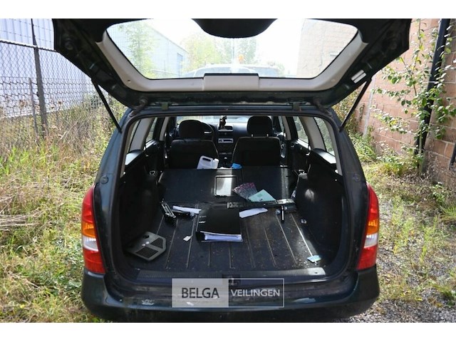 Opel astra - afbeelding 7 van  17