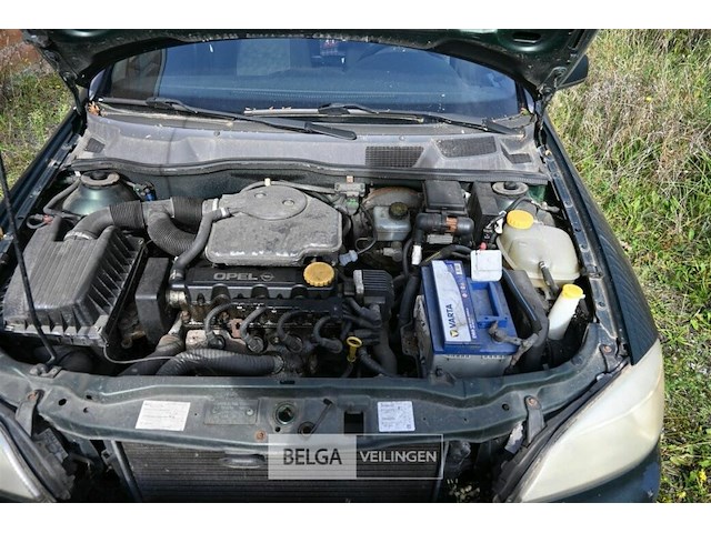 Opel astra - afbeelding 8 van  17