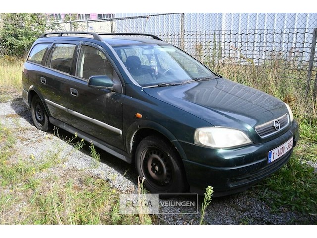 Opel astra - afbeelding 1 van  17