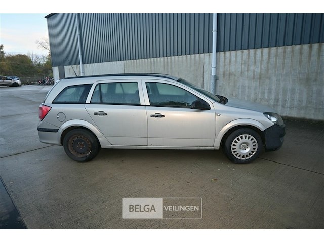 Opel astra - afbeelding 12 van  21