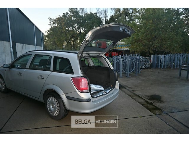 Opel astra - afbeelding 15 van  21