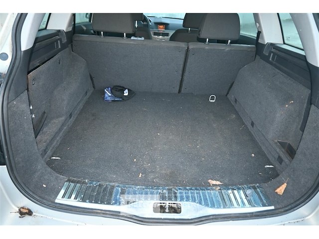 Opel astra - afbeelding 16 van  21