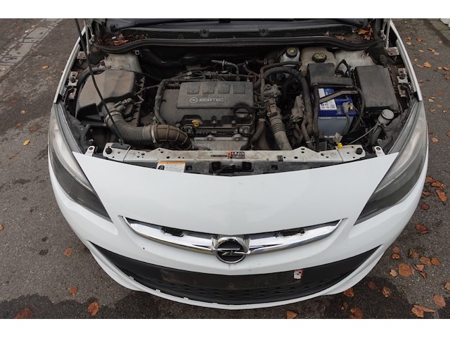 Opel astra - afbeelding 8 van  21