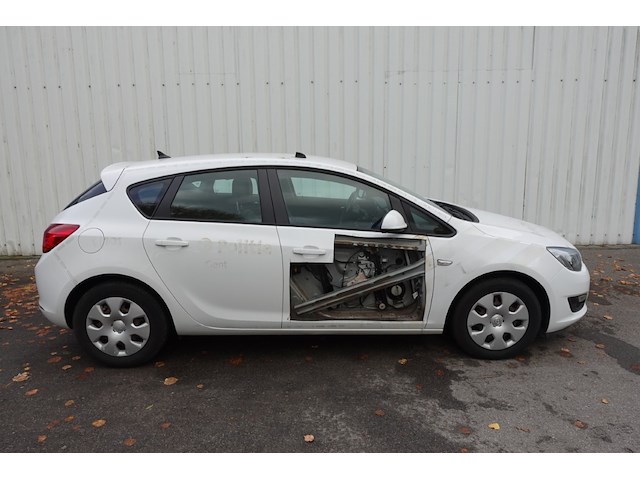 Opel astra - afbeelding 16 van  21