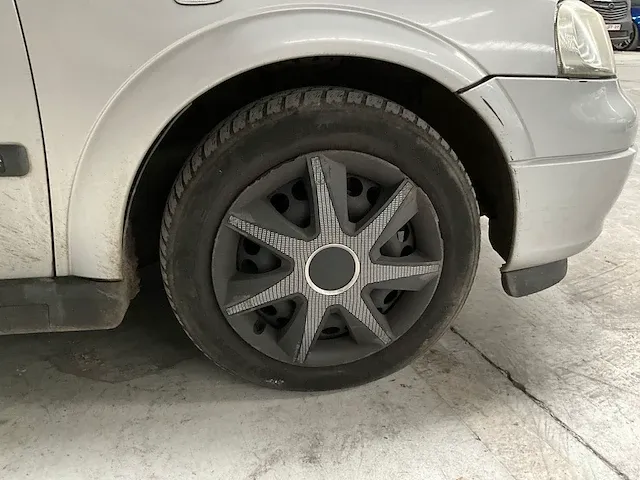 Opel astra - afbeelding 15 van  48