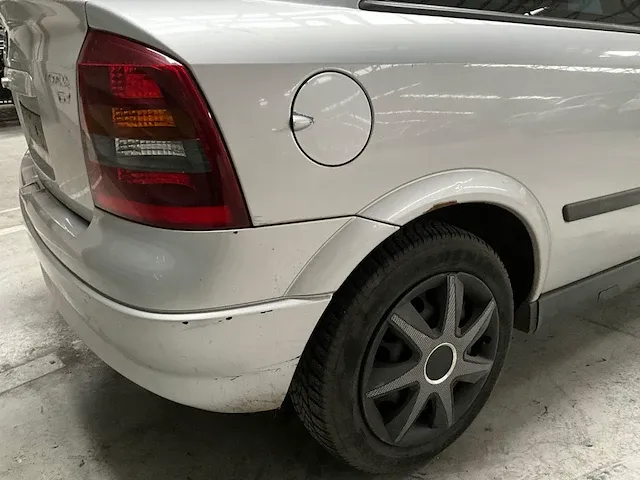 Opel astra - afbeelding 17 van  48