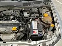 Opel astra - afbeelding 38 van  48