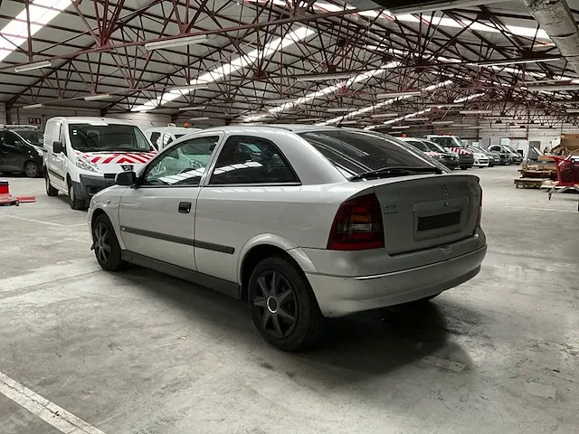 Opel astra - afbeelding 4 van  48