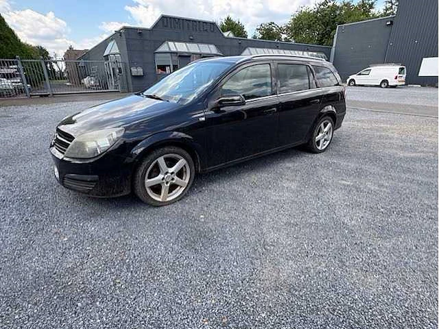 Opel astra - afbeelding 1 van  12