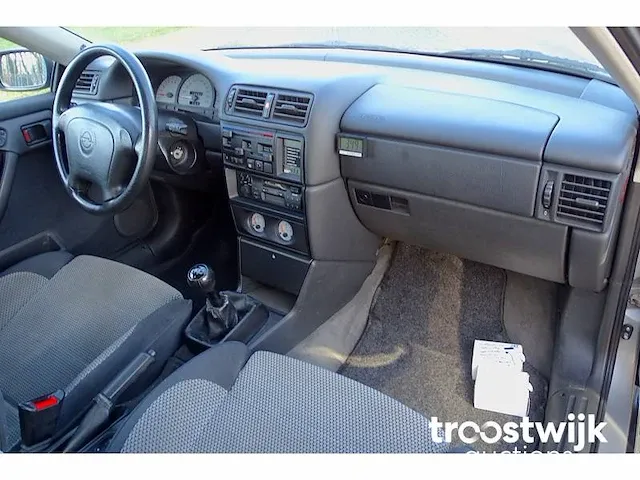 Opel calibra 2.0i - afbeelding 7 van  38